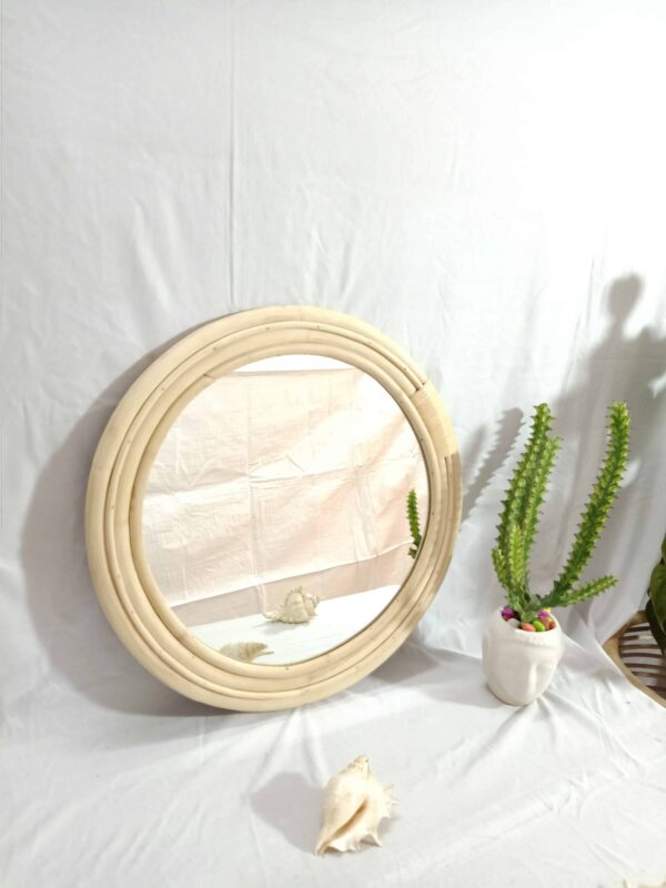 Handmade Rattan Round Mirror, Real looking Mirror.